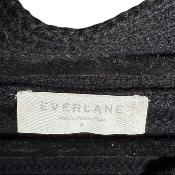 Everlane Black Wool Cashmere V Neck Cardigan Sweater - Small - Picture 5 of 8